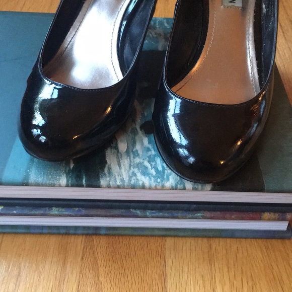 Steve Madden patent leather pumps - Picture 3 of 7